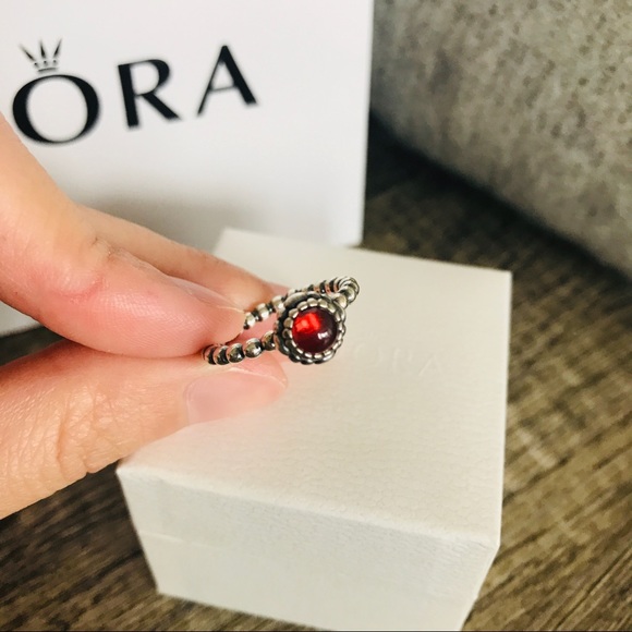 🔴PANDORA July Carnelian Ring Size 6 - Picture 2 of 4